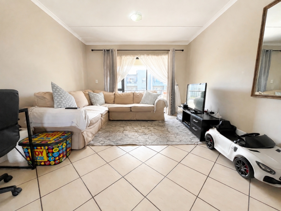 To Let 2 Bedroom Property for Rent in Burgundy Estate Western Cape